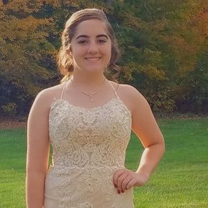 Meet your Posher, Jen